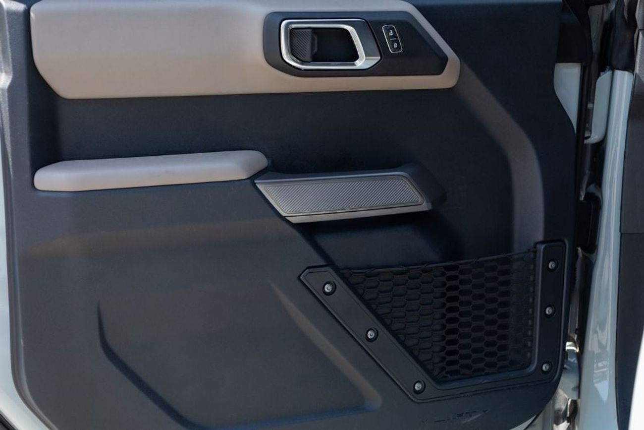 Ford Bronco Wildtrak 2.7L (5 Seater)