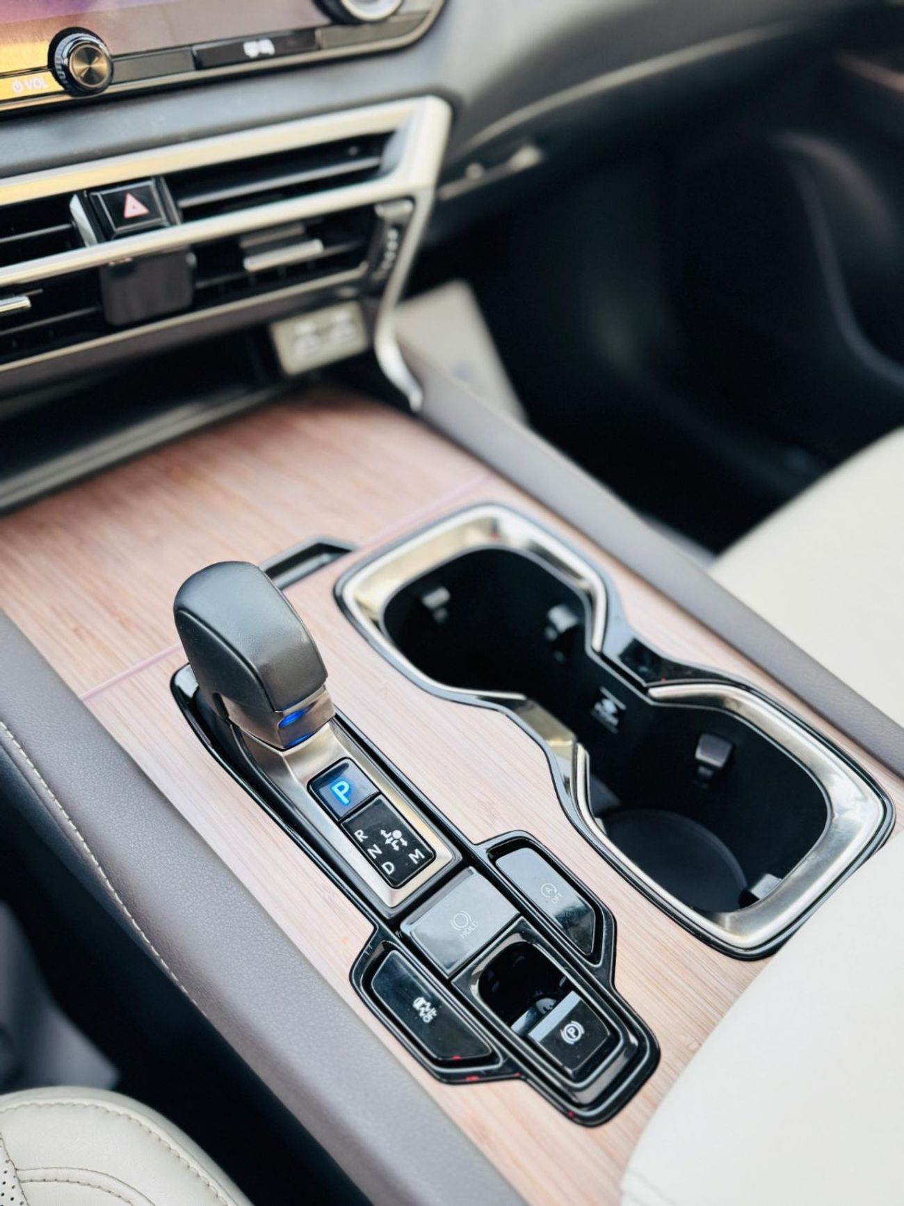 Lexus RX350 LEXUS RX350 LEFT HAND DRIVE FULL OPTION BLACK COLOR