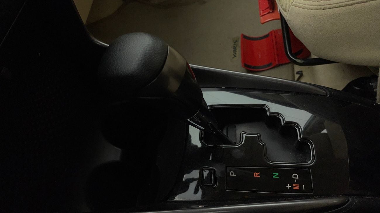 تويوتا يارس SE 1.5 | بدون دفعة مقدمة | اختبار القيادة في المنزل