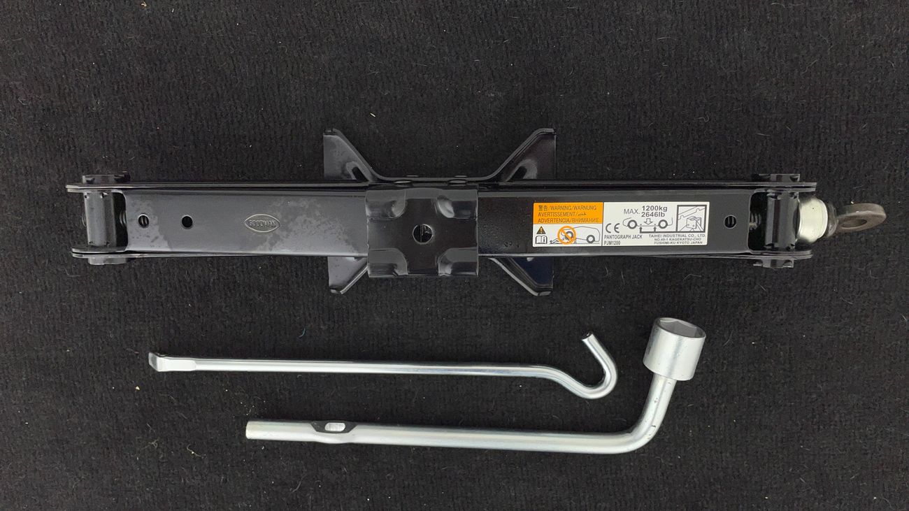 Mitsubishi Eclipse Cross GLX HIGHLINE 1.5 | Zero Down Payment | Free Home Test Drive