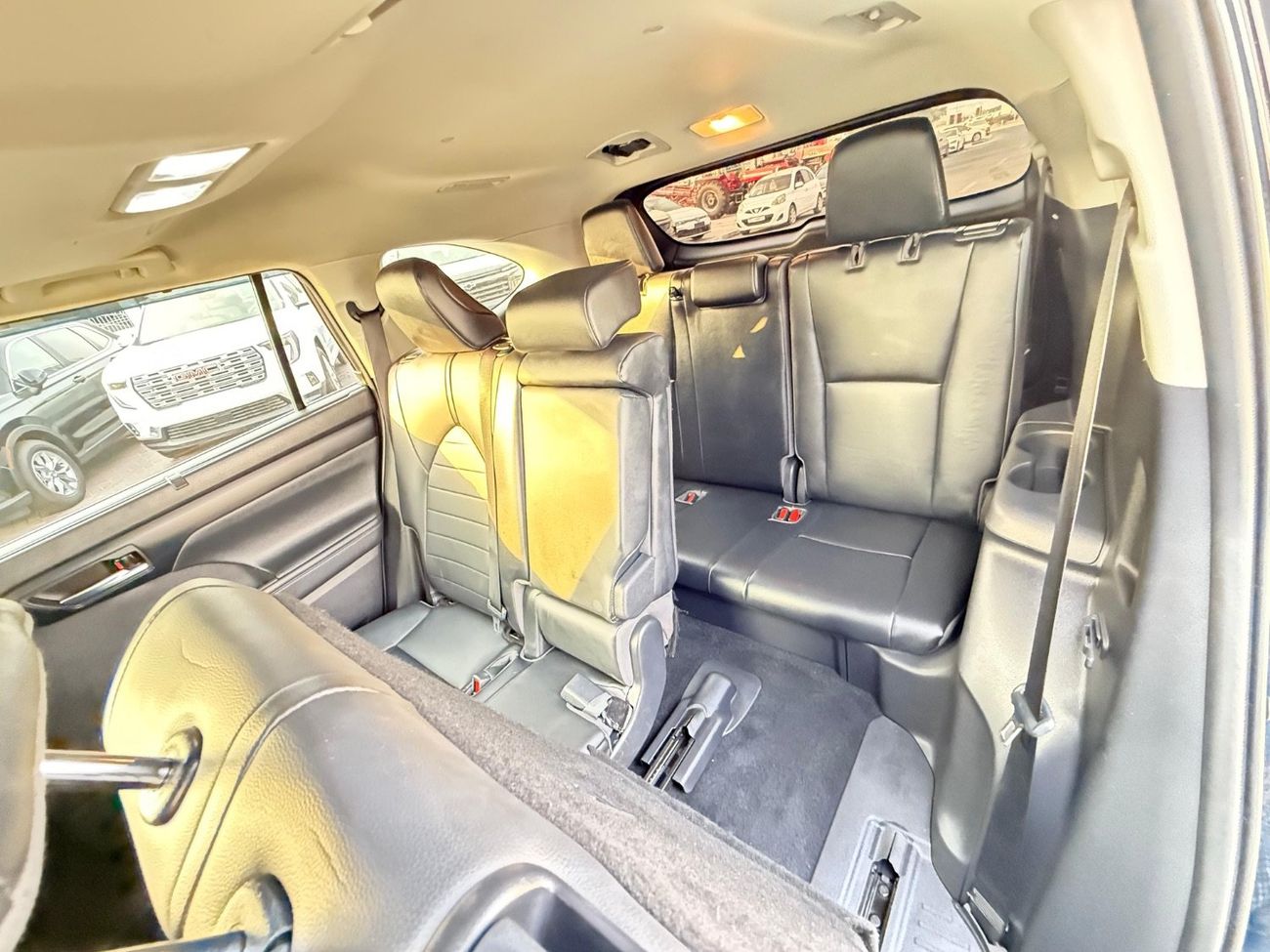 Toyota Highlander XLE Hybrid sunroof,leather,push start Full Option