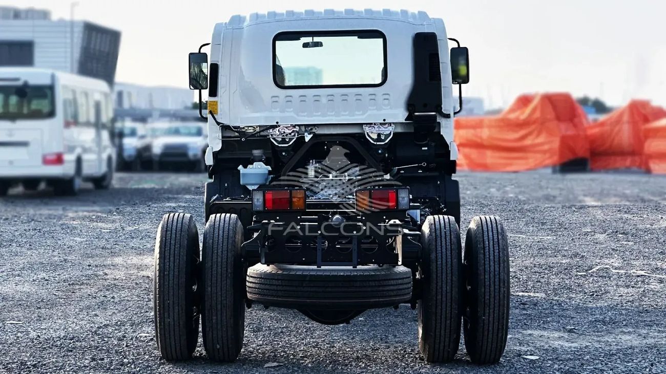 إيسوزو FVR STD 8.0L 33P CAB Chassis MT