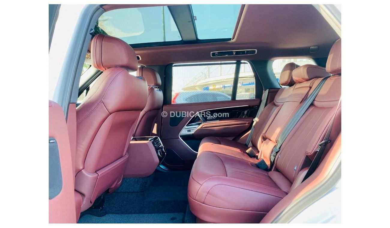 Land Rover Range Rover BRAND NEW LONG WHEEL BASE GCC SPEC UNDER WARRANTY AND SERVICE