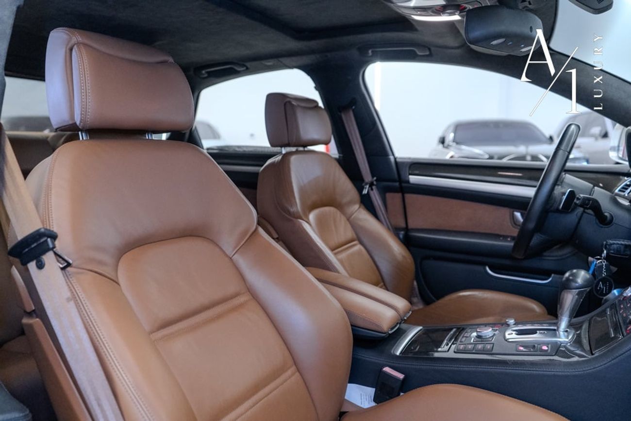 أودي S8 2009 Audi S8 V10, Clean Title, Zero Paint, GCC