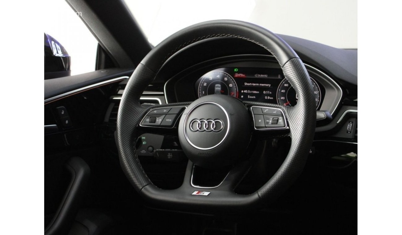 أودي A5 45 TFSI quattro S لاين