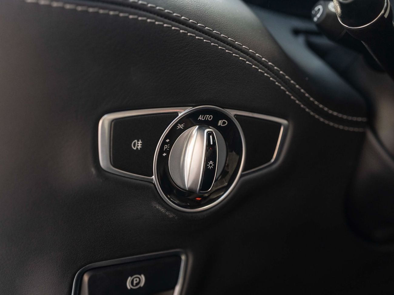 Mercedes-Benz S 63 AMG Std 5.5L