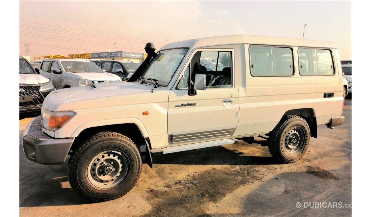 Toyota Land Cruiser Hard Top v8  diesel 3 door