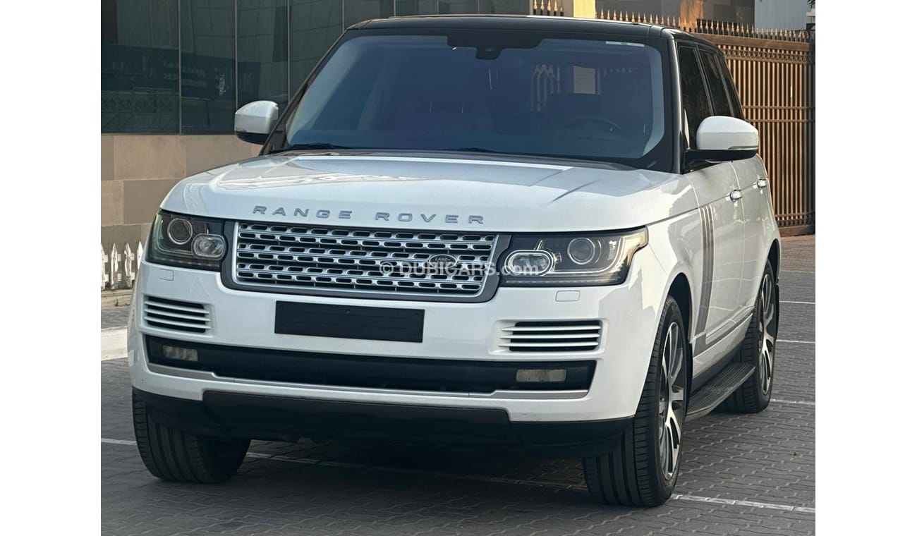 Land Rover Range Rover Range Rover VOGUE V8 2016  Price 120.000 dirhams Mileage 96.000 km  Gulf specifications,  full optio