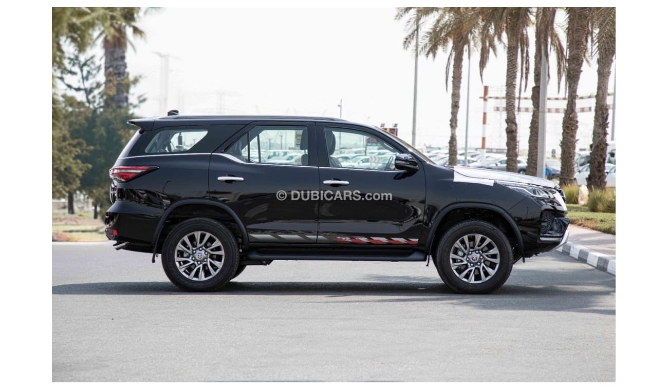 Toyota Fortuner 2023 Toyota Fortuner 4x4 4.0 HI P A/T - Black inside black