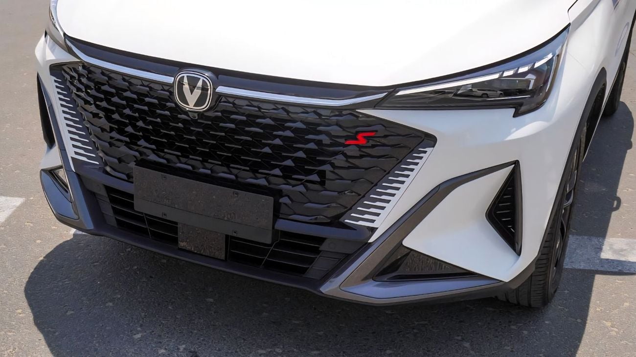 Changan X5 Plus Changan X5 Plus 1.5l T FWD SUV White Color 2025 Model