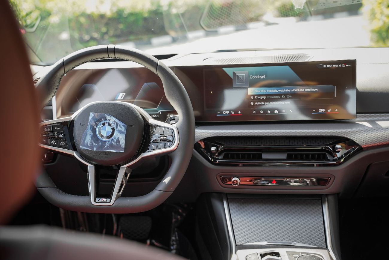 بي أم دبليو i3 2025 BMW I3 eDrive40L Night Sports Version