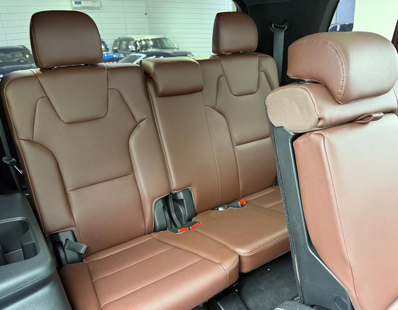 كيا تيلورايد 2025 Kia Telluride GT Line, 2030 Kia Warranty, 2028 Kia Service Pack, Low Km, 7 Seater, GCC