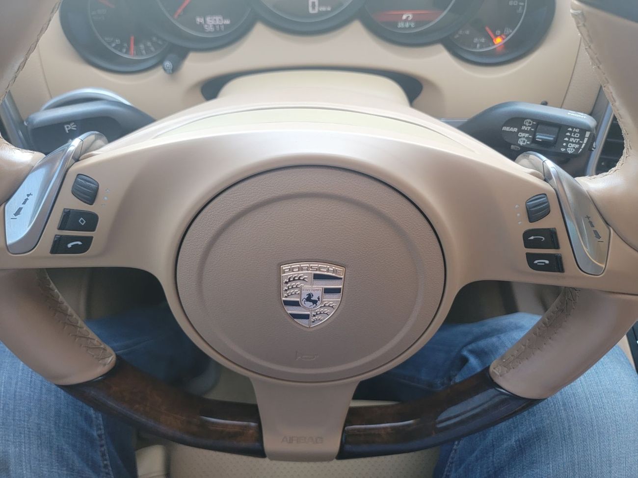 Porsche Cayenne S 4.8L