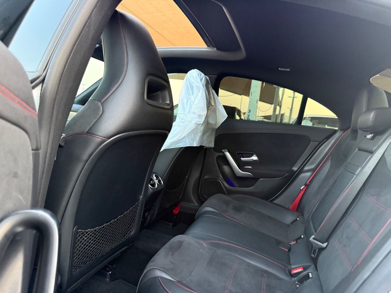 Mercedes-Benz CLA 35 AMG Std 2.0L