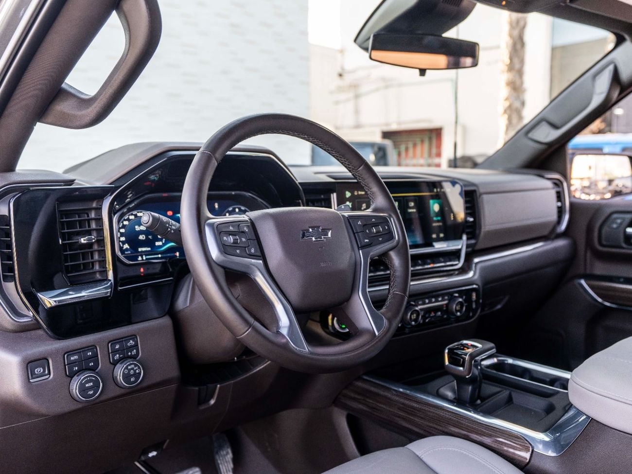Chevrolet Silverado 1500 REGULAR CAB 2LT TRAILBOSS