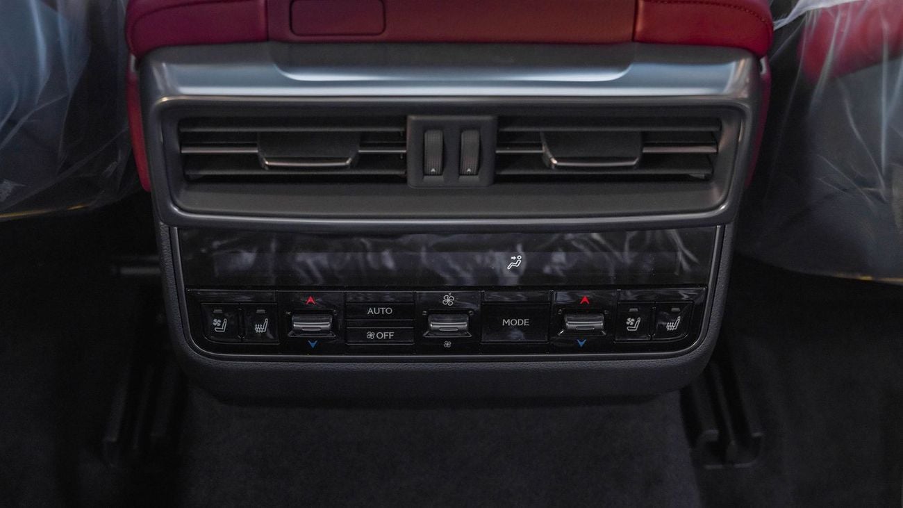 لكزس LX 600 2026 Lexus LX600 Turbo Sport 3.5L AT Petrol (White)