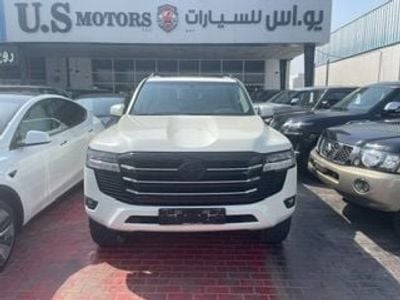 تويوتا لاند كروزر إي إكس آر تويوتا لاند كروزر VXR 3.5TC موديل 2024، خليجية، الفطيم تويوتا، مالك واحد، بحالة ممتازة.