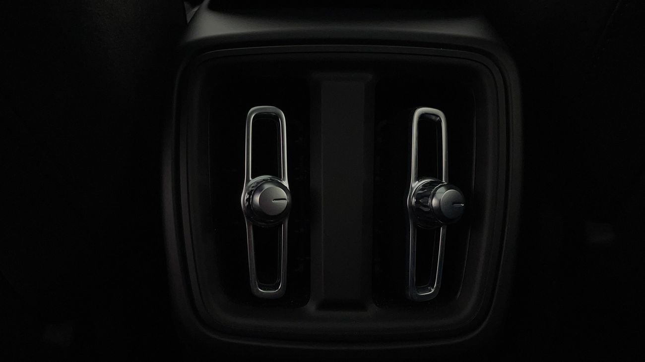 Volvo XC40 B4 ULTIMATE DARK 2 | Zero Down Payment | Home Test Drive