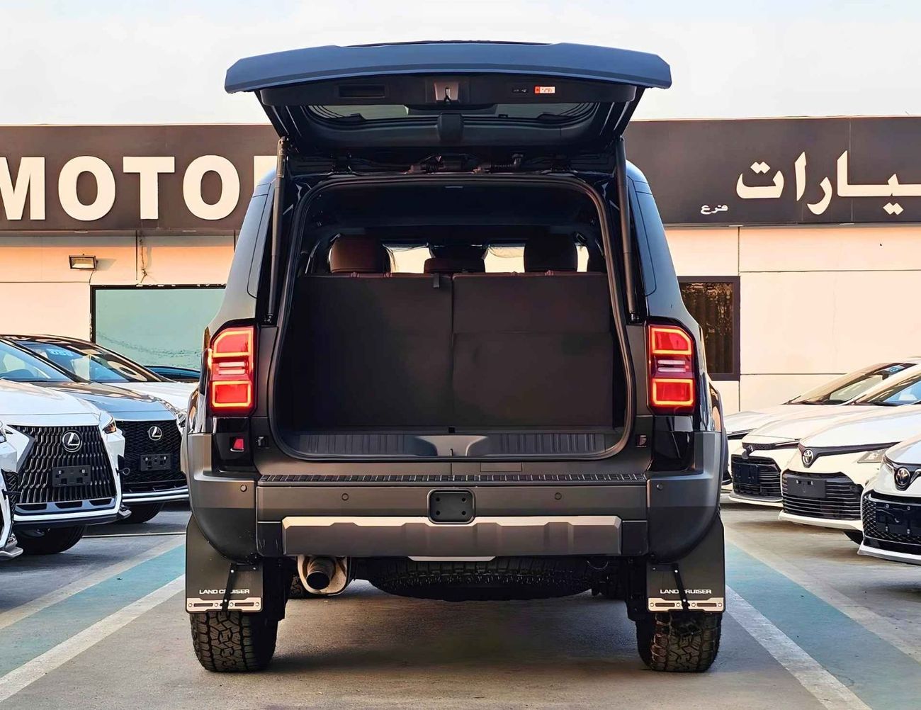 Toyota Prado ADVENTURE TURBO / 2.8L V4 DIESEL / RADAR / POWER SEATS / LEATHER SEATS (CODE # PADVH1)