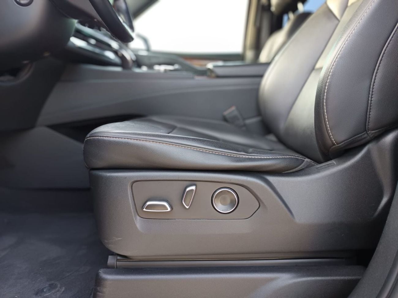 كاديلاك إسكالاد Escalade 2021 black colour with best price