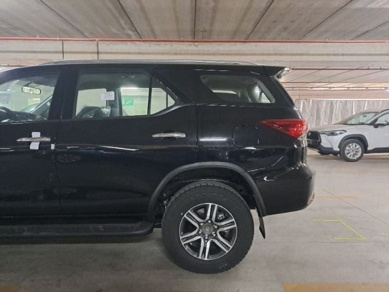 تويوتا فورتونر EXR GX2 4X4 Diesel 2.4L