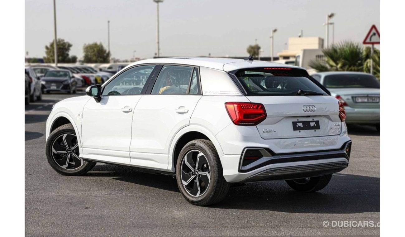 Audi Q2 2022 Audi Q2L e-tron Electric A/T | Colors: White, Blue, Red