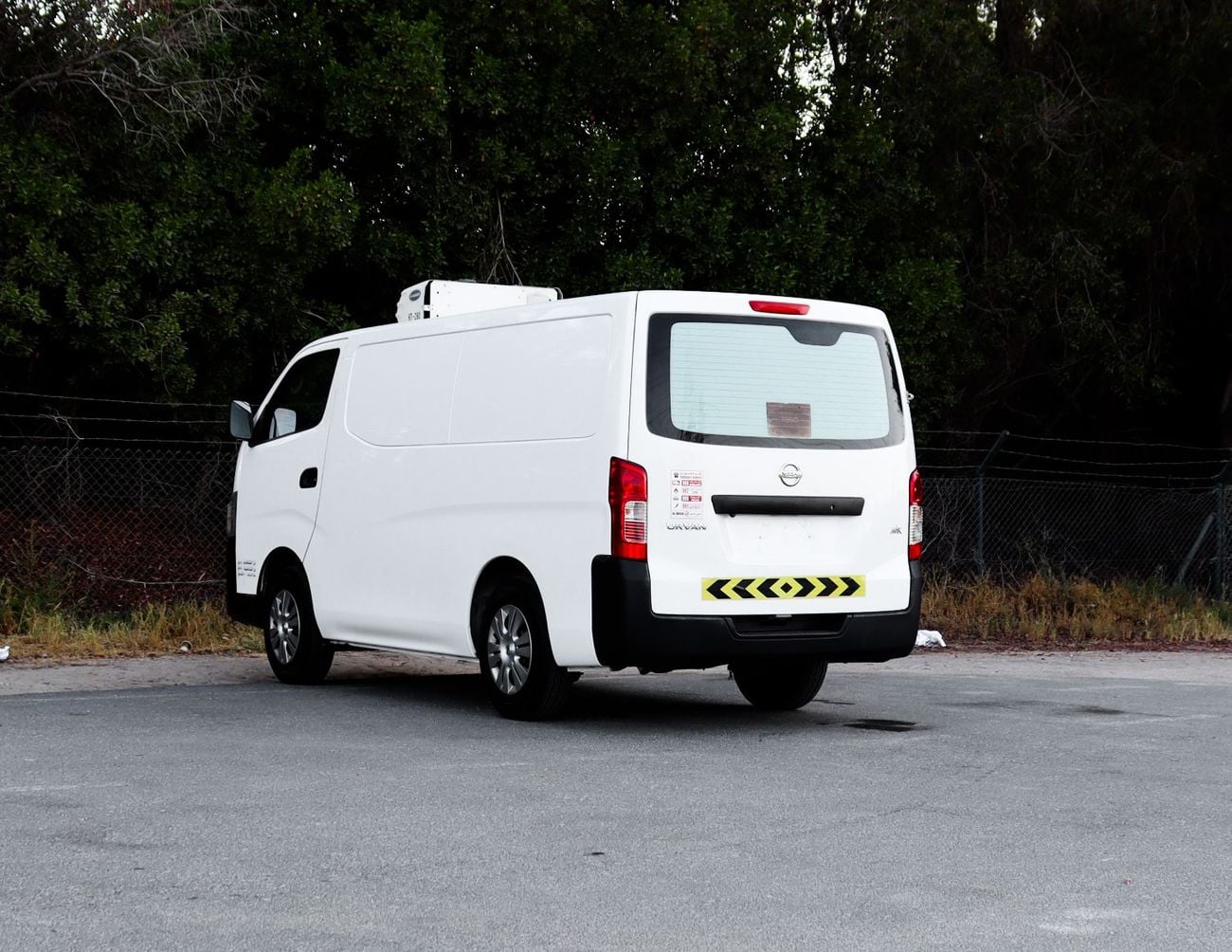 Nissan Urvan STD Nissan Urvan Van Chiller | 2.5 L | 2022 | GCC | Accident-Free | In Excellent Condition | 958 P.M