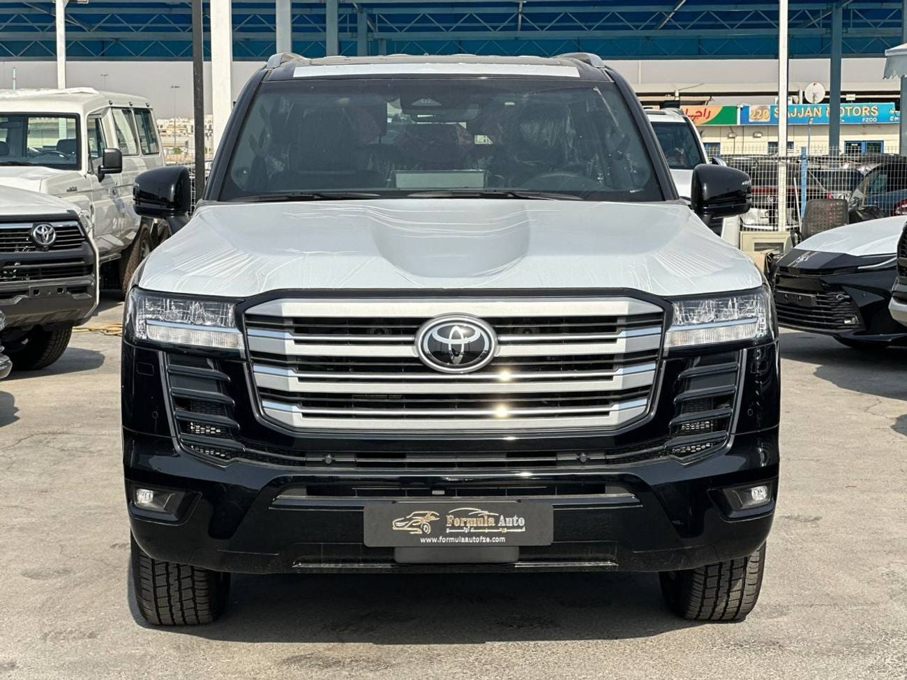 Toyota Land Cruiser GXR 3.3L DSL A/T // 2026 // High Option with Radar , DVD & Back Camera , Cooling & Leather Seats //