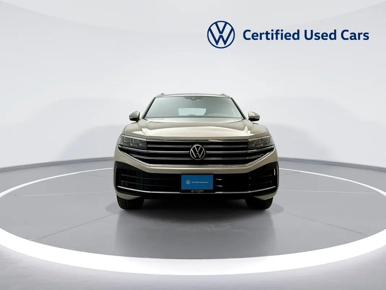 فولكس واجن طوارق Elegance 2 3.0L Elegance (Ref#00479) / 39,100 AED SAVINGS from New Car
