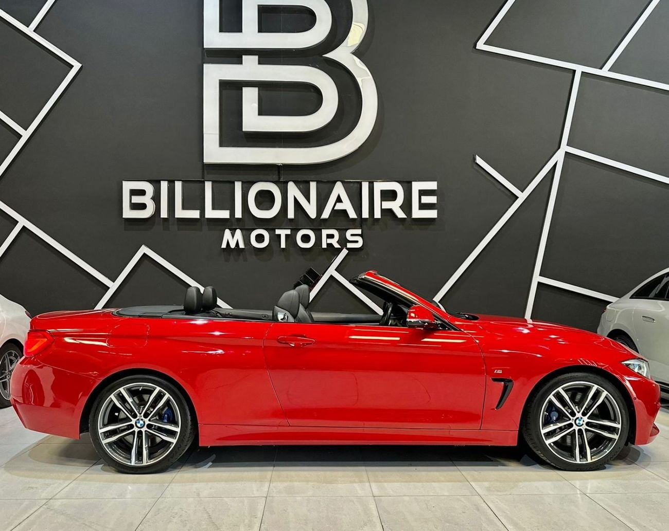 بي أم دبليو 430i Std 2.0L