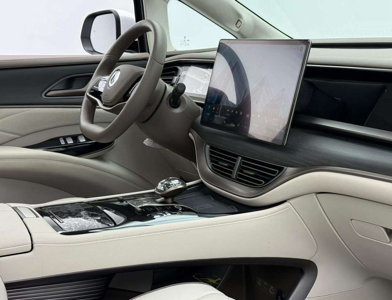 Denza D9 2023 Denza D9, Warranty, Very Low Km, Pilot Seats, Fully Loaded, Excellent Condition, Chinese