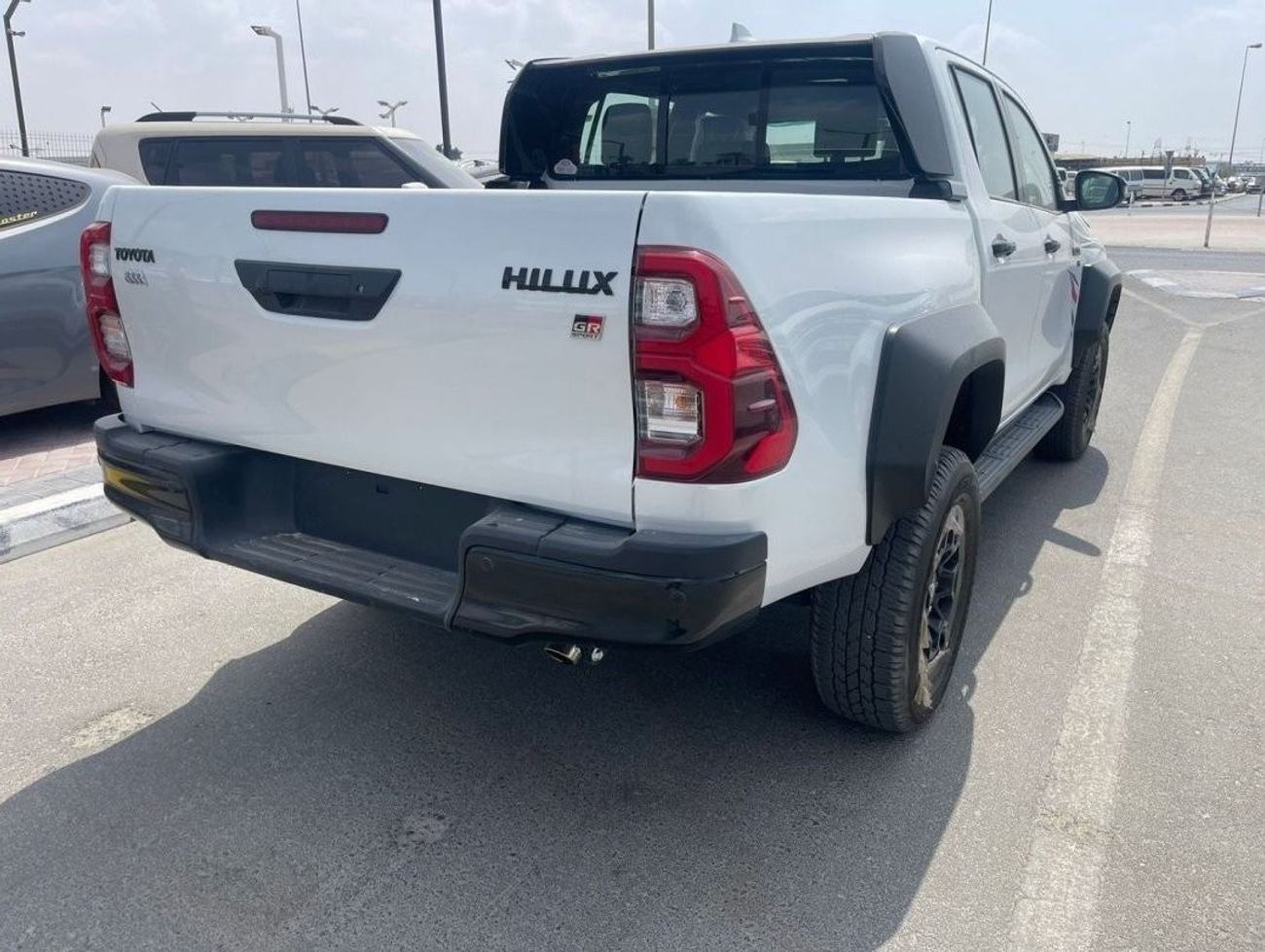 Toyota Hilux Hilux GR ,4.0 L ,Automatic, pickup , 4WD