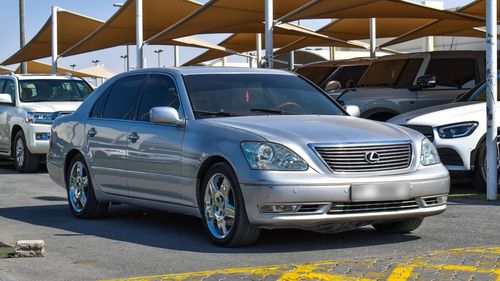 Lexus LS 430 Price in UAE, Images, Specs & Features
