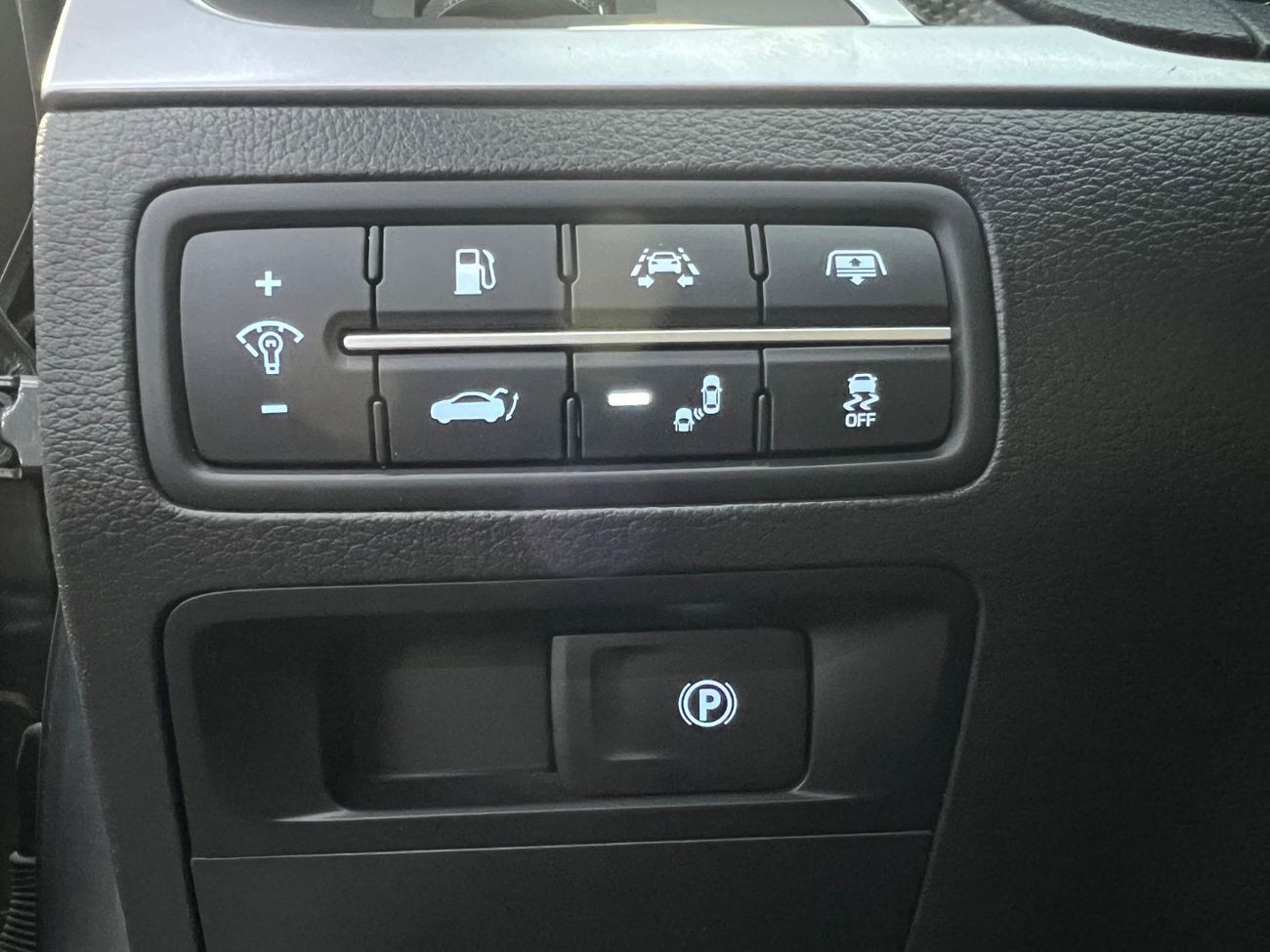 Genesis G80 Platinum 3.8L warranty one year bank financie available 0 dawon payment