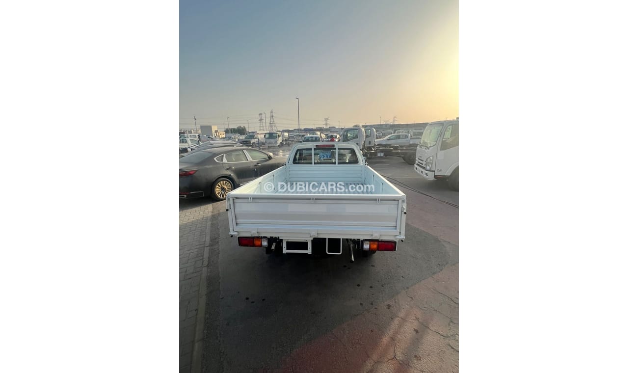 Isuzu DMax Isuzu D Max Open Side 2.5 cc