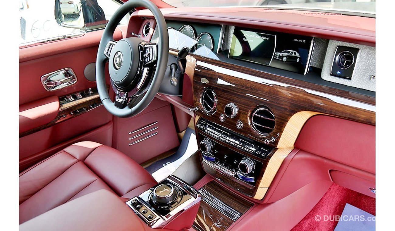 Rolls-Royce Phantom 2019 (FOR EXPORT)