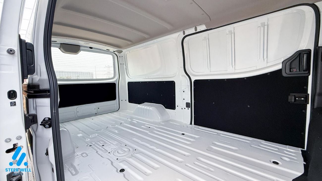 Nissan Urvan 3-Seater Manual (5-Door) NV350 2024 | 2.5L Petrol RWD | SR MN | Dry Van | GCC Specs