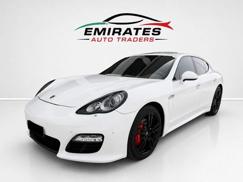 Porsche Panamera 4S