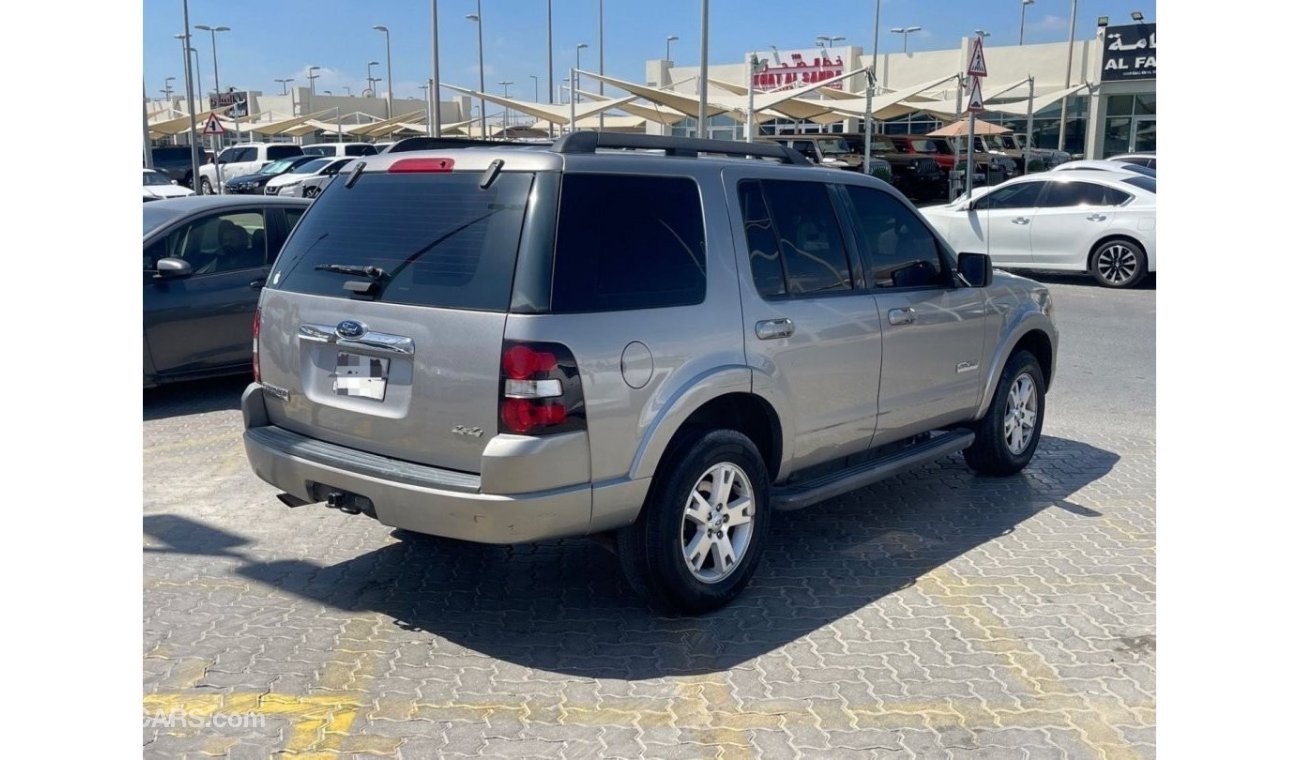 Ford Explorer 2008 GCC model, automatic transmission, 6 cylinder, mileage 321000km