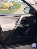 Toyota RAV4 XLE 4X4 Full option Sunroof, automatic trunk