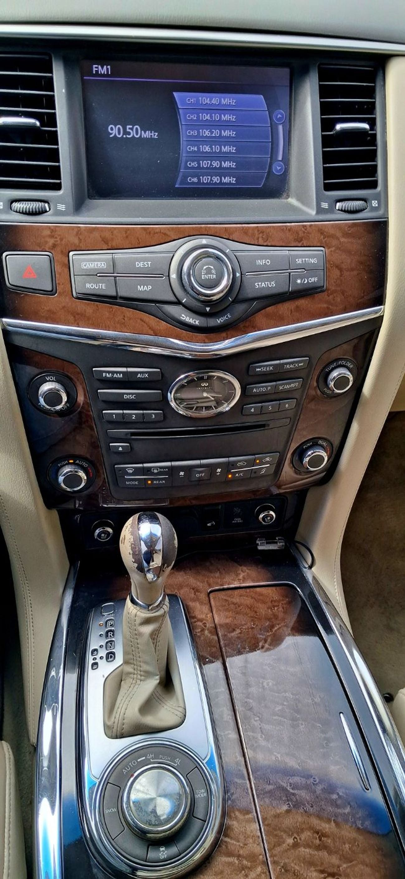 إنفينيتي QX80 Black Edition 8 5.6L