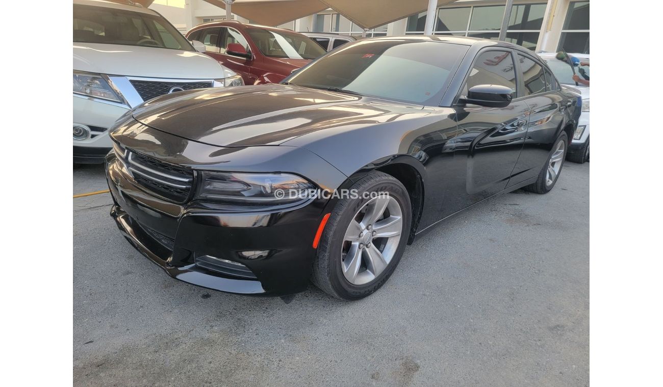 Dodge Charger SXT
