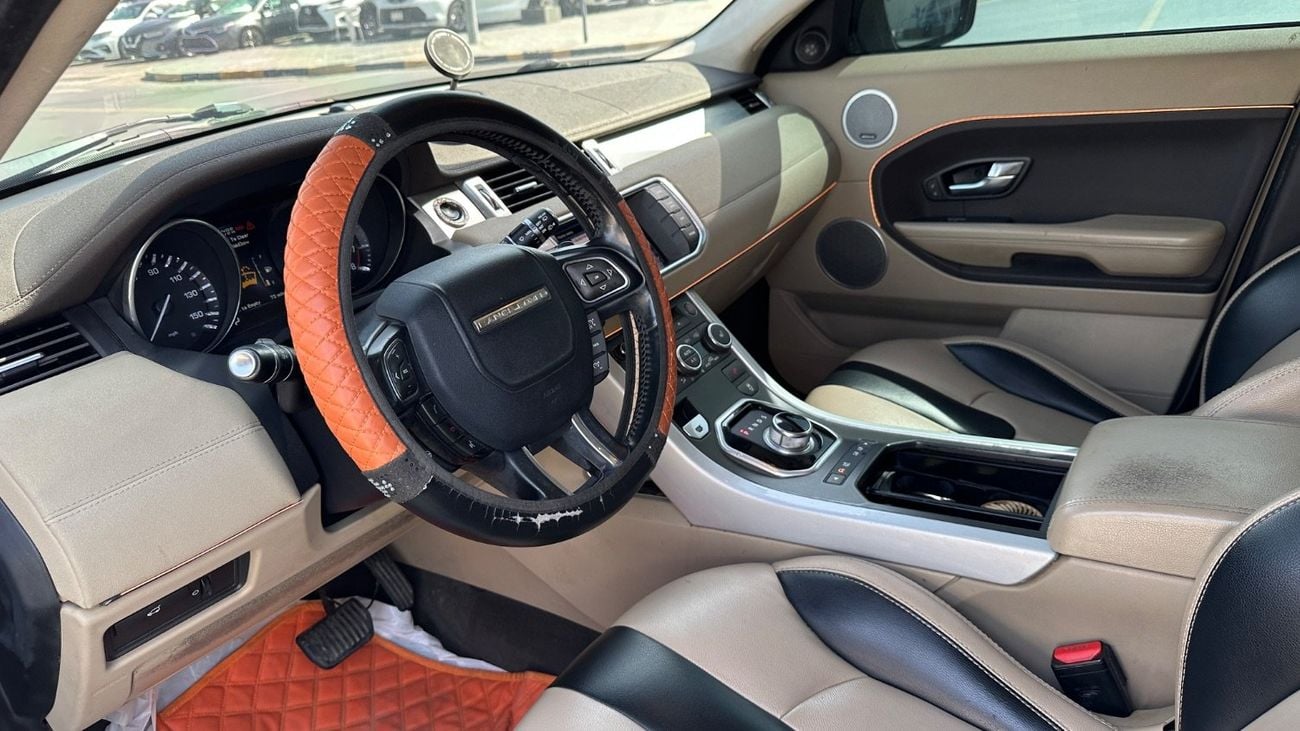 Land Rover Range Rover Evoque Pure LE 2.0L (5 Door) PURE PREMIUM 2.0L (5 Door)