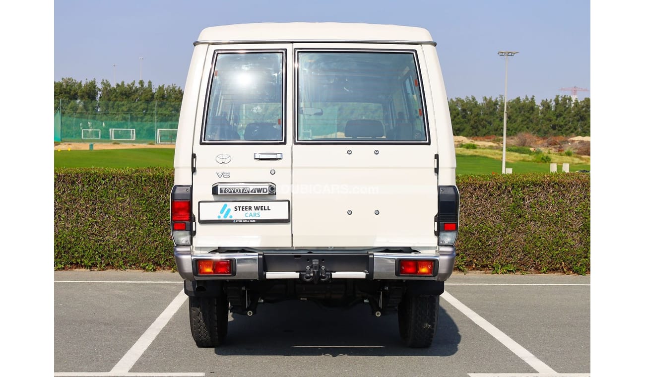 Toyota Land Cruiser 70 70 Series | 4x4, V6, 4.0L, 3Door | GCC