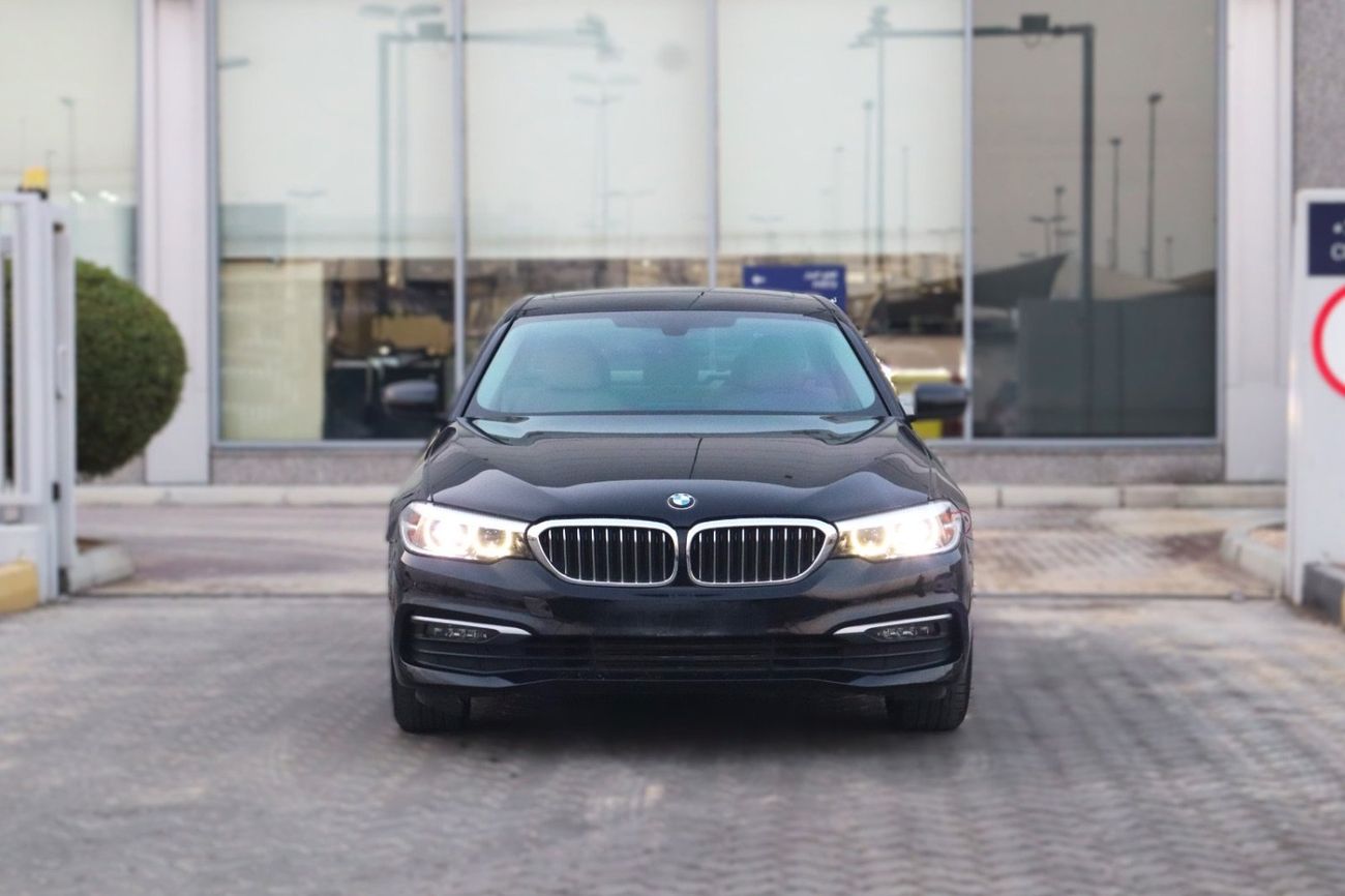 بي أم دبليو 520i Executive 1.6L