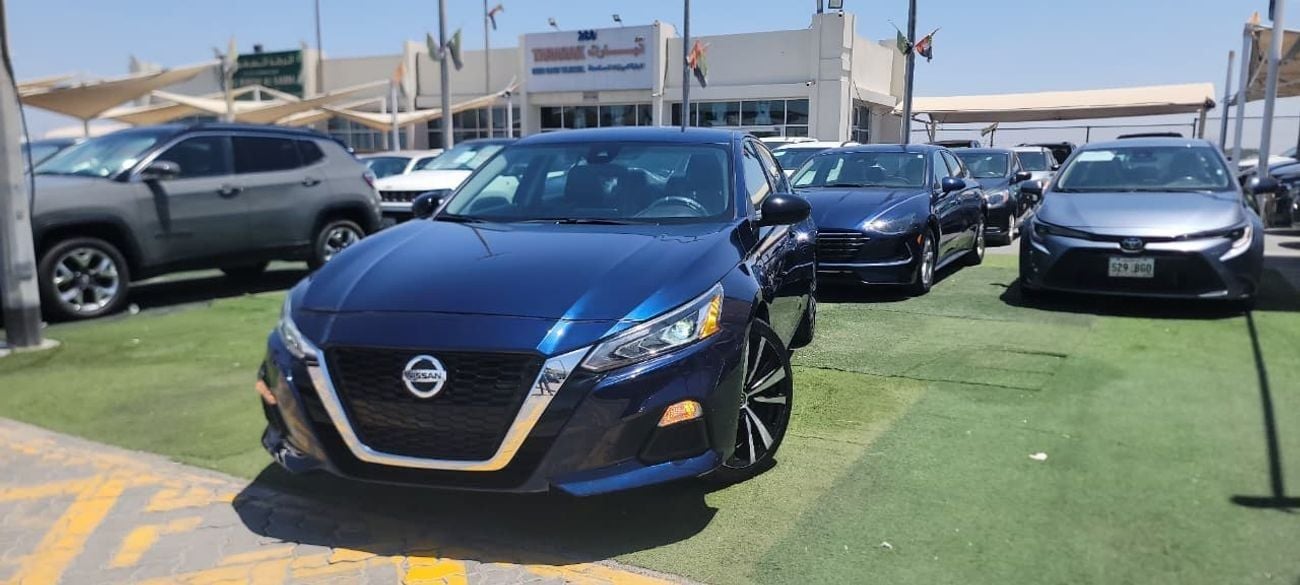 Nissan Altima