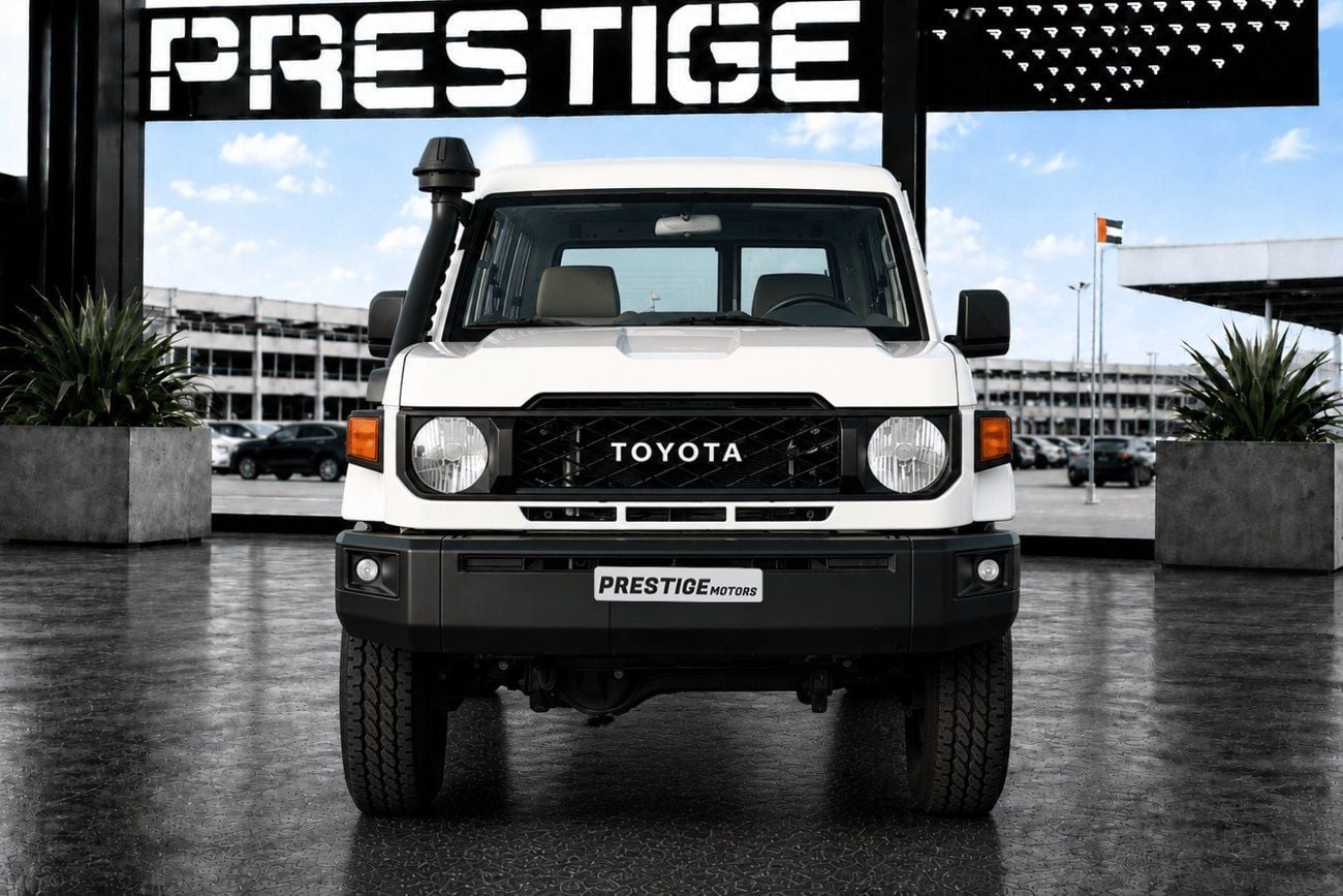 Toyota Land Cruiser LC78 Base V6 4WD Automatic GCC Specification