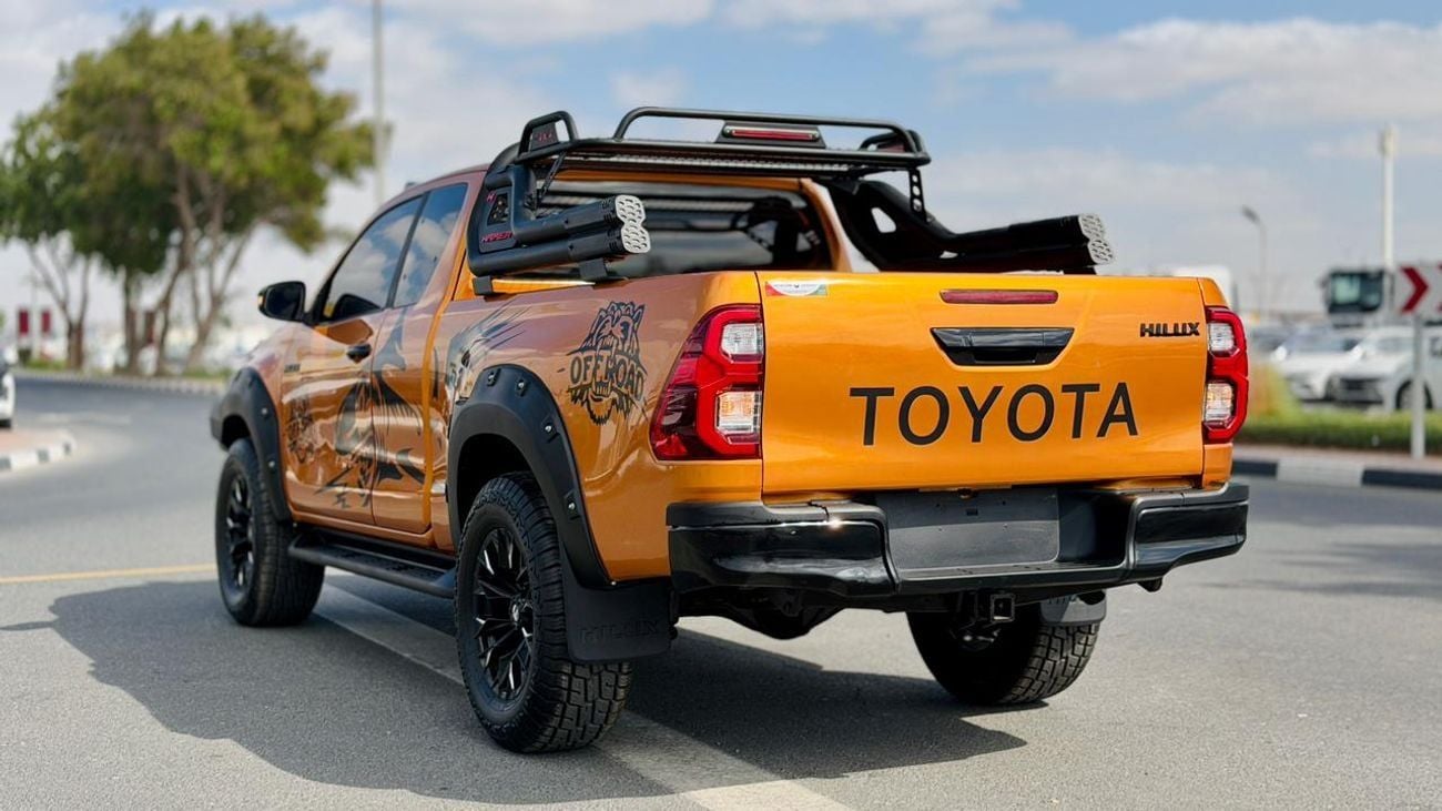 Toyota Hilux 2017 | 2.8L DIESEL | MANUAL TRANSMISSION | RIGHT-HAND-DRIVE | HEAVY BULL BAR WITH LED LIGHTS | AIR S