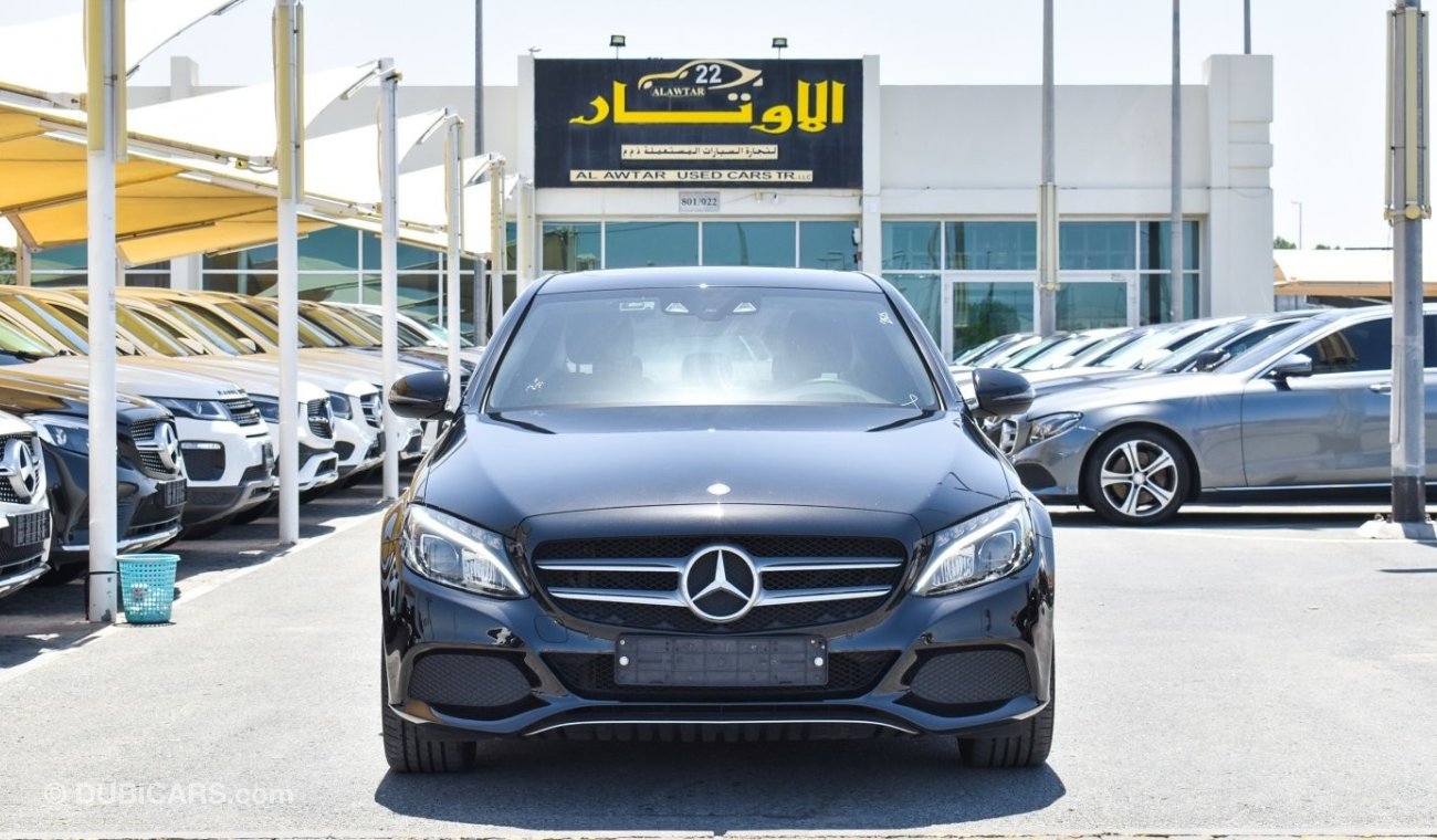 Mercedes-Benz C200 Clean title Korean specs * Free Insurance & Registration * 1 Year warranty