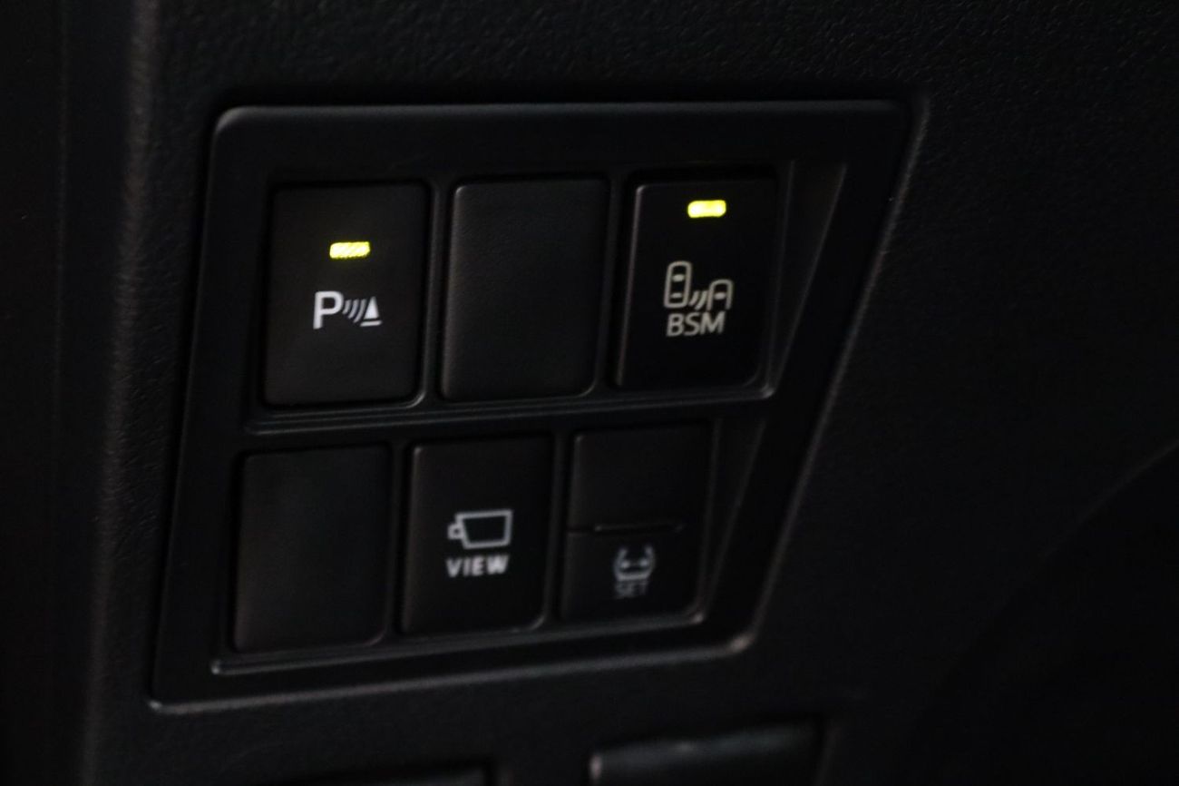 Toyota Hilux 2025 TOYOTA HILUX ADVENTURE 4.0 V6 **EXPORT ONLY**التصدير فقط خارج الخليج***